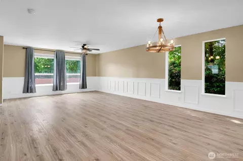 Living - 208 5th St, Sultan, WA 98294 photo 3 of 6