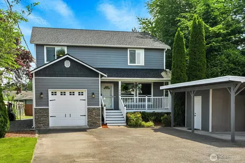208 5th St, Sultan, WA 98294