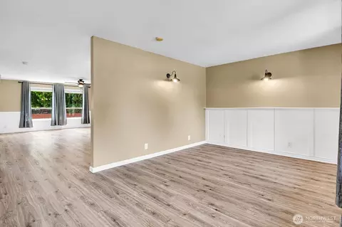 Living - 208 5th St, Sultan, WA 98294 photo 1 of 6