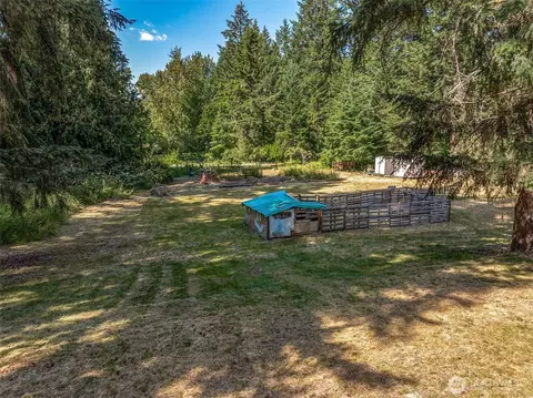 Exterior - 3917 240th St E, Spanaway, WA 98387 photo 12 of 21