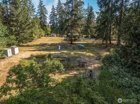 Exterior - 3917 240th St E, Spanaway, WA 98387 photo 14 of 21