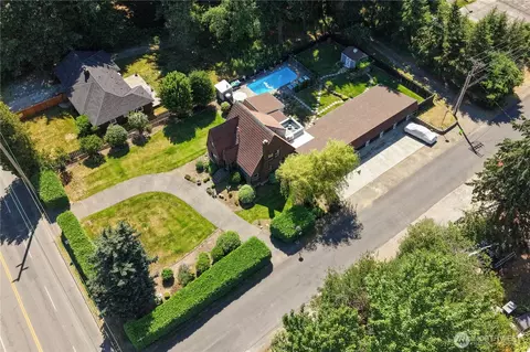 2504 72nd St E, Tacoma, WA 98404