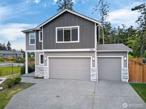 2981 SW Crestwood Dr, Oak Harbor, WA 98277