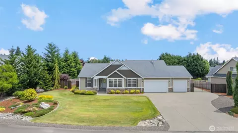 6826 47th Loop NE, Olympia, WA 98516