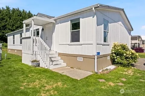 19920 67th Ave NE #11, Arlington, WA 98223