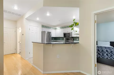 Kitchen - 424 228th St SW #H101, Bothell, WA 98021 photo 1 of 5