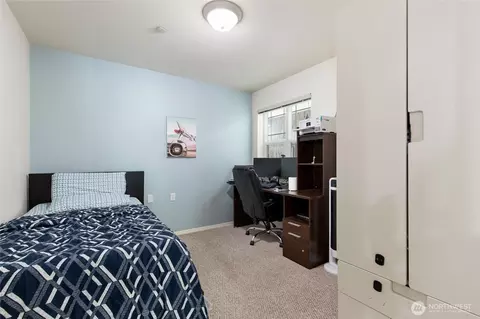 Bedroom - 424 228th St SW #H101, Bothell, WA 98021 photo 1 of 4