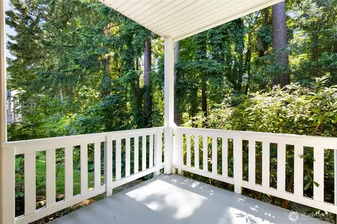 Exterior - 424 228th St SW #H101, Bothell, WA 98021 photo 5 of 13