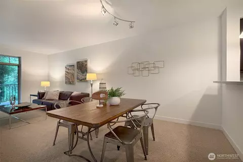 15700 116th Ave NE #104, Bothell, WA 98011 photo 8