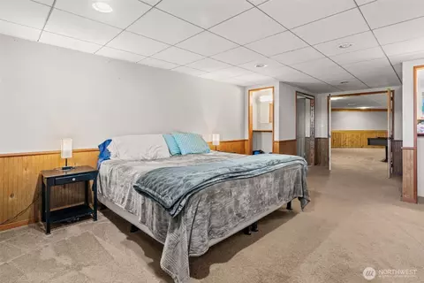 Bedroom - 502 Beckett Ln SW, Orting, WA 98360 photo 4 of 6