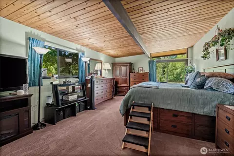Bedroom - 502 Beckett Ln SW, Orting, WA 98360 photo 1 of 6