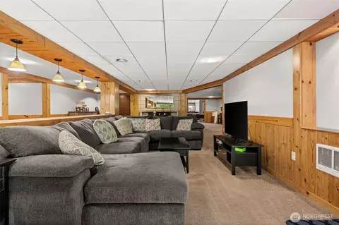 Living - 502 Beckett Ln SW, Orting, WA 98360 photo 3 of 3