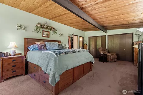 Bedroom - 502 Beckett Ln SW, Orting, WA 98360 photo 2 of 6