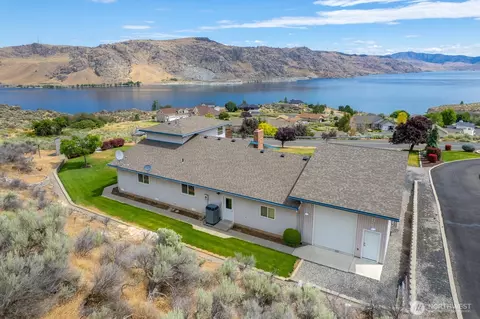 43935 Geostar Dr N, Grand Coulee, WA 99133