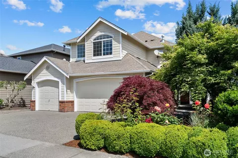 24312 E Main Dr, Sammamish, WA 98074