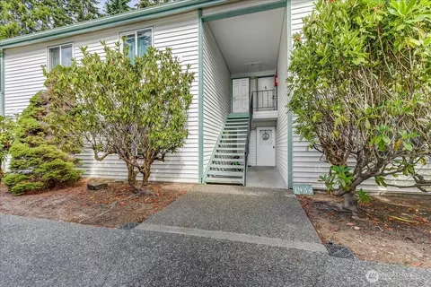 1934 SW 318th Pl #10-C, Federal Way, WA 98023