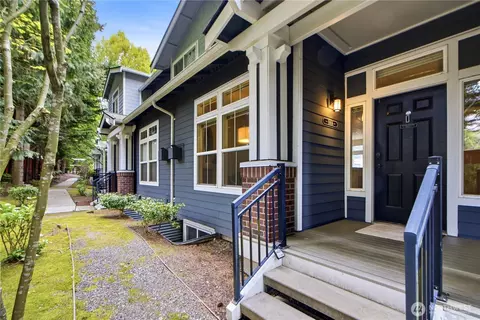 8806 123rd Ln NE #8806, Kirkland, WA 98033