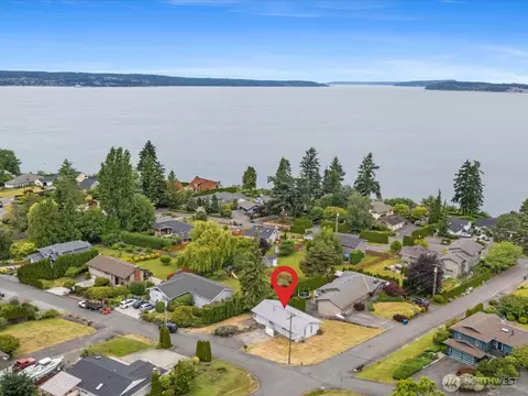 View/Area - 3303 Wave Dr, Everett, WA 98203 photo 2 of 2