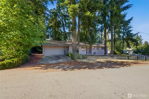 1404 SW 360th St, Federal Way, WA 98023