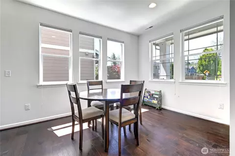 Dining - 4523 Riverfront Blvd, Everett, WA 98203 photo 2 of 2