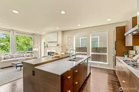 Kitchen - 17021 38th Ave SE, Bothell, WA 98012 photo 2 of 3