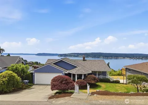3622 Olympic Blvd W, University Place, WA 98466