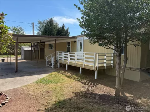 3517 Birch Bay Lynden Rd, Custer, WA 98240