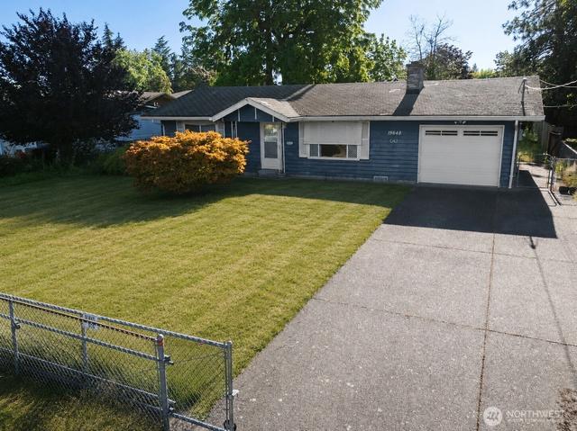 19648 105th Ave SE, Renton, WA 98055