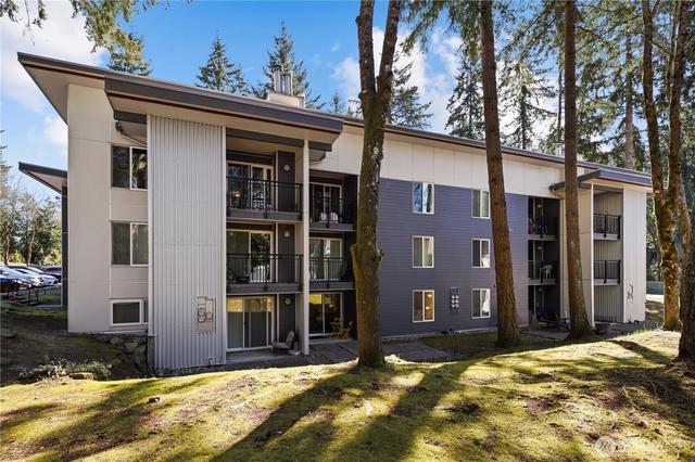 14515 NE 32nd St #H104, Bellevue, WA 98007