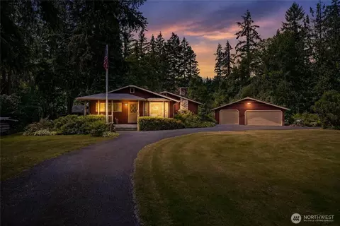 24825 SE 248th St, Maple Valley, WA 98038