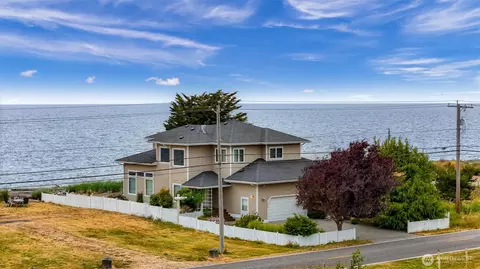 4517 Sucia Dr, Ferndale, WA 98248