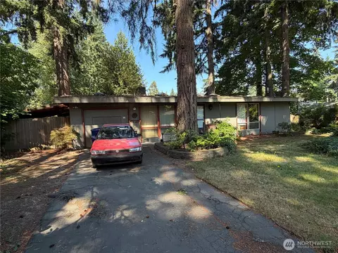 1715 146th Ave SE, Bellevue, WA 98007