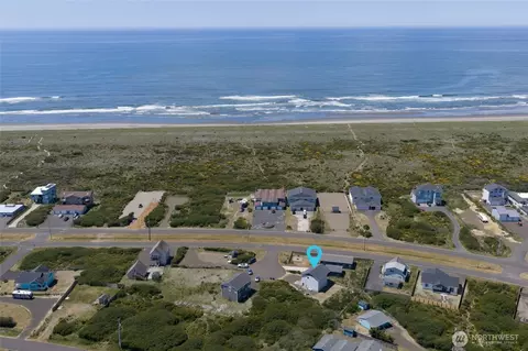 1054 Cedar Crest Ct SW, Ocean Shores, WA 98569