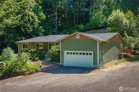 17118 S Vaughn Rd NW, Vaughn, WA 98394