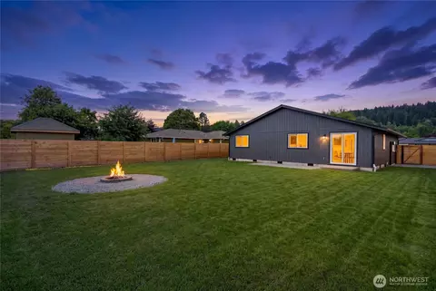 Exterior - 603 Washington Ave SE, Orting, WA 98360 photo 3 of 12