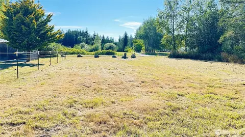 Exterior - 11 E Michigan School Rd, Sequim, WA 98382 photo 2 of 12