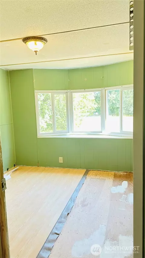 Bedroom - 11 E Michigan School Rd, Sequim, WA 98382 photo 1 of 5