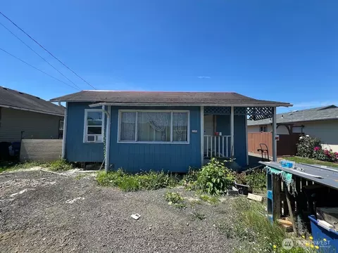 125 S 6th St, Mccleary, WA 98557