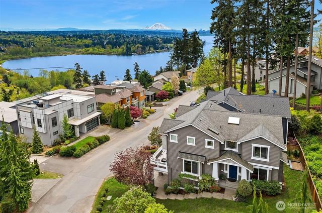 11919 89th Pl NE, Kirkland, WA 98034