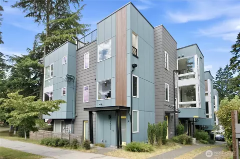 14013 Greenwood Ave N #F, Seattle, WA 98133