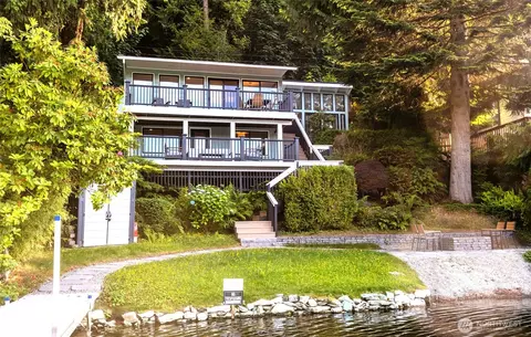 6911 Olive Ave, Stanwood, WA 98292