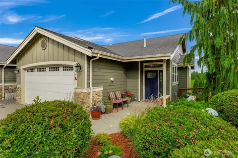 2515 River Vista Ct #A, Mount Vernon, WA 98273