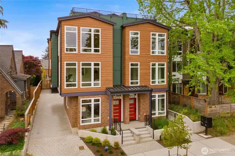 1704 N A N 47th St, Seattle, WA 98103
