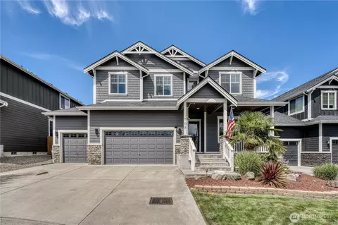 768 NW Ashford Loop, Bremerton, WA 98311