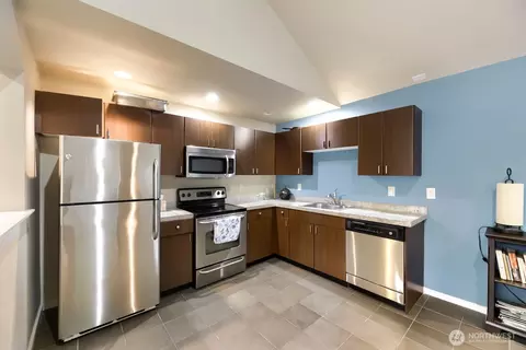 16101 Bothell Everett Hwy #D204, Mill Creek, WA 98012 photo 23