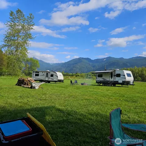 1 Us Hwy 12, White Pass, WA 98937