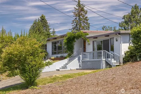 2210 Huron St, Bellingham, WA 98229