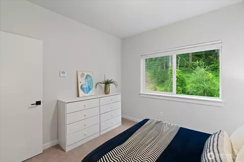 Bedroom - 17335 90th Dr NE #B, Bothell, WA 98011 photo 6 of 8