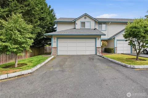 17511 52nd Ave W, Lynnwood, WA 98037