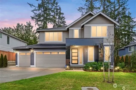 6563 SE 8th Pl, Renton, WA 98059